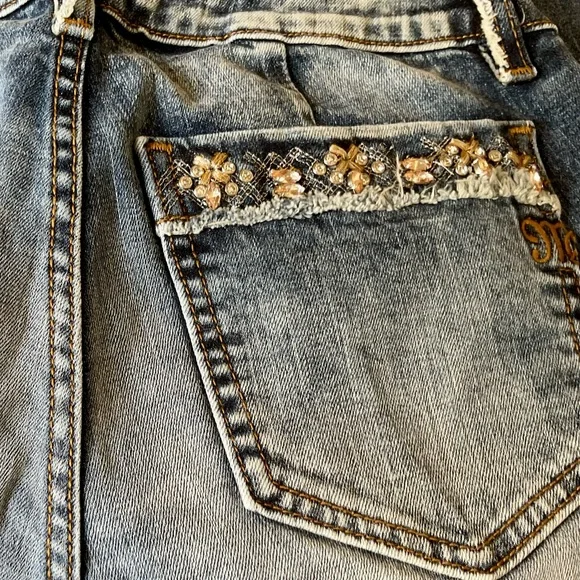 MISS ME Distressed Mid-rise Jeans with Sequin Detail - Picture 8 of 9